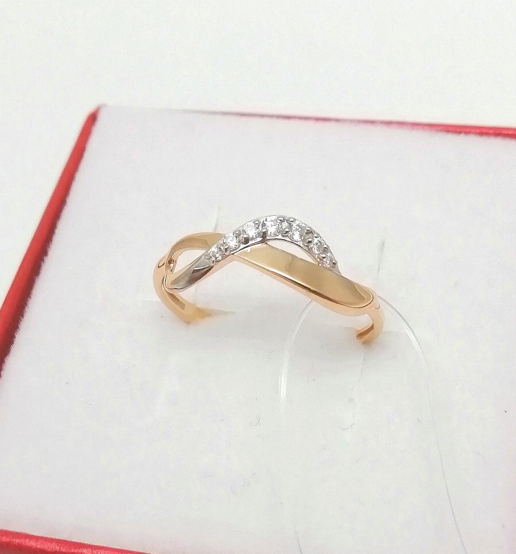 Золотое кольцо из красного золота 585 пробы, вставка фианит, размер 16,5, вес 0,93г