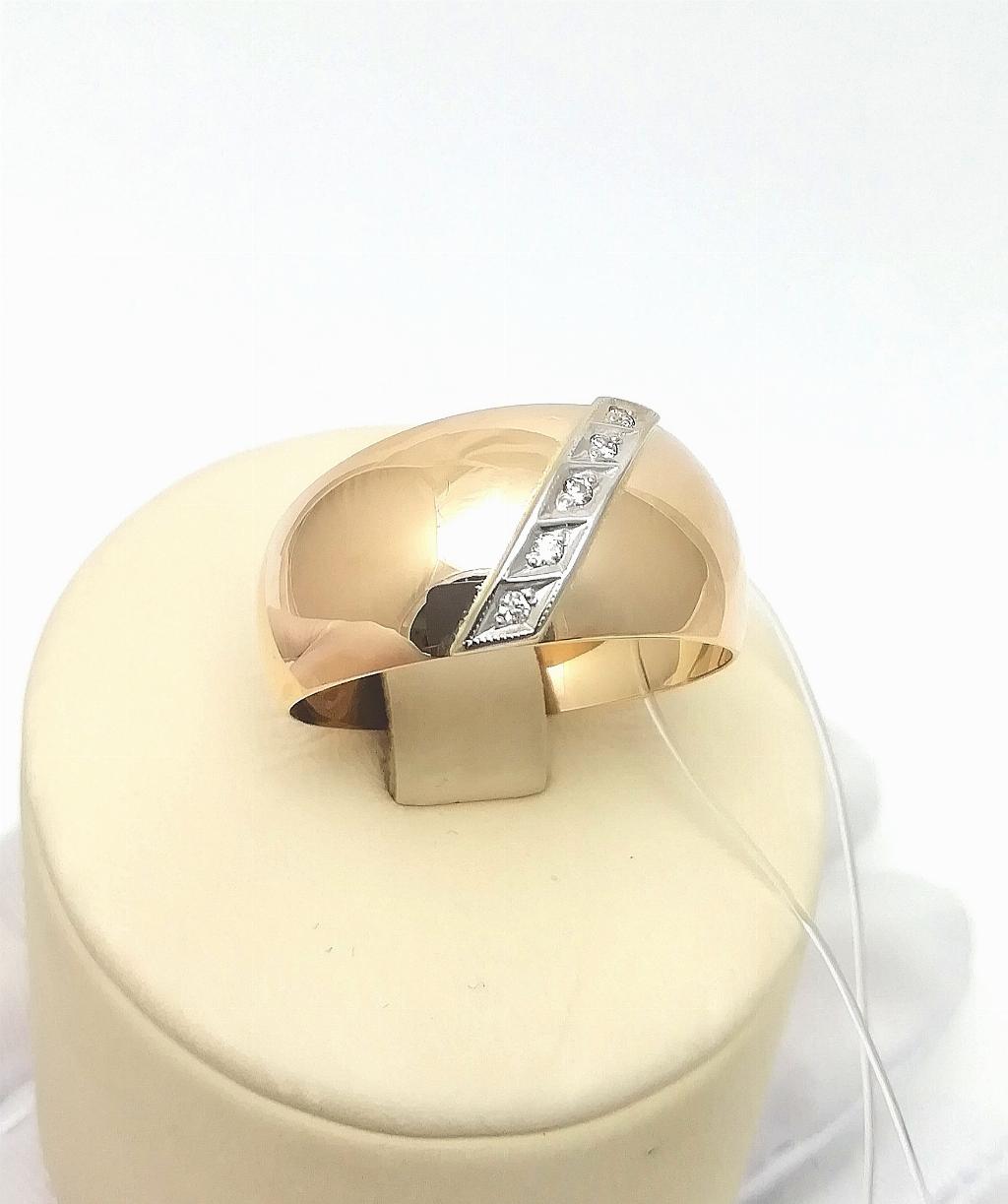 Золотое кольцо широкое из красного золота 585 пробы, вставка фианит, дорожка, размер 21,5, вес 2,82 г